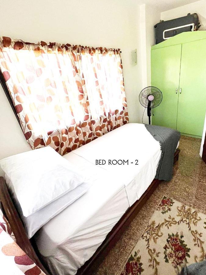 Beach Resorts Walking Distance To The Town House Davao Stadt Exterior foto